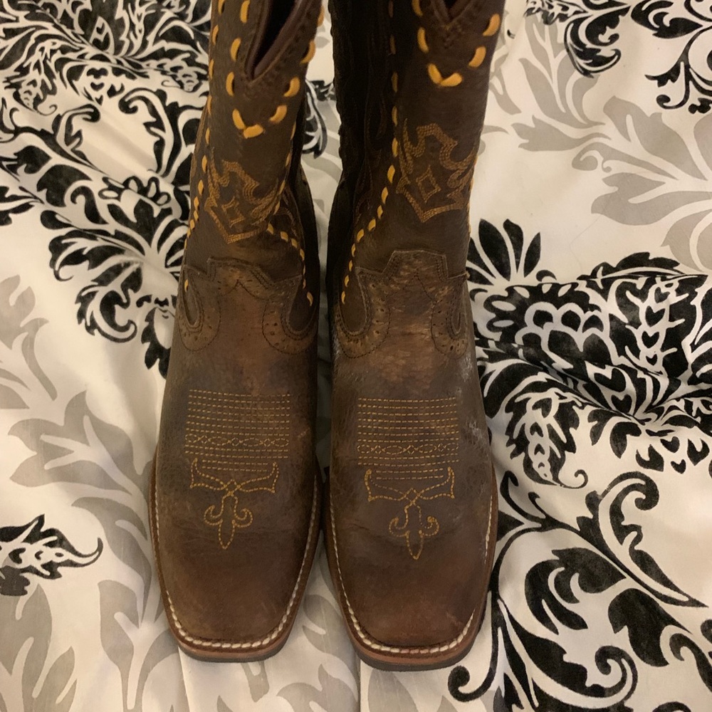 Justin Cowboy Boots